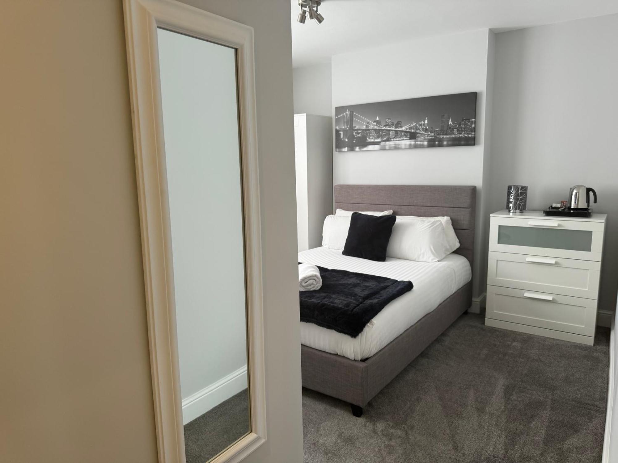Lymm Living Hotel Warrington Exterior photo