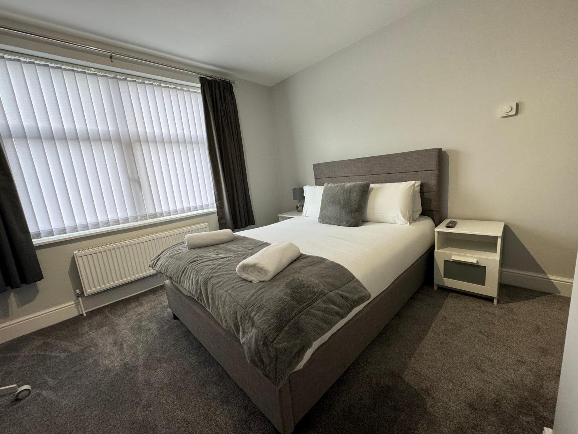 Lymm Living Hotel Warrington Exterior photo